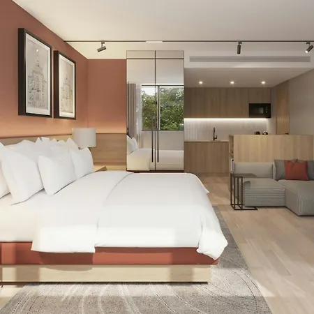 Hotel By Marriott Lisbon