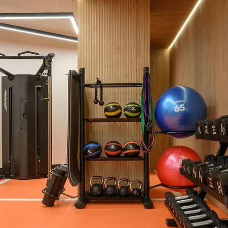 Residence Inn Lisbon By Marriott Hotel 4*